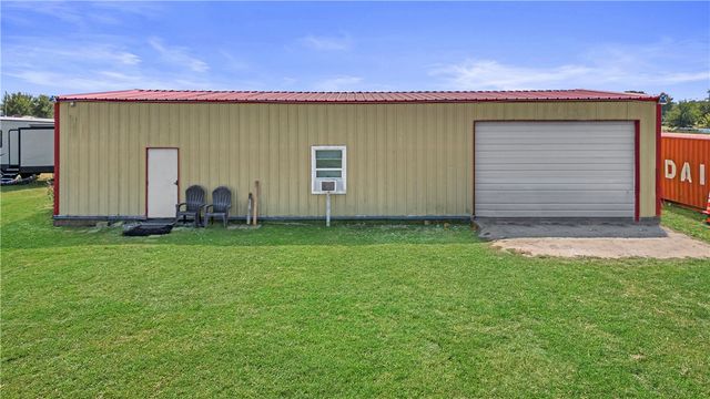 19731 Nokes Farm Road, Siloam Springs, AR 72761