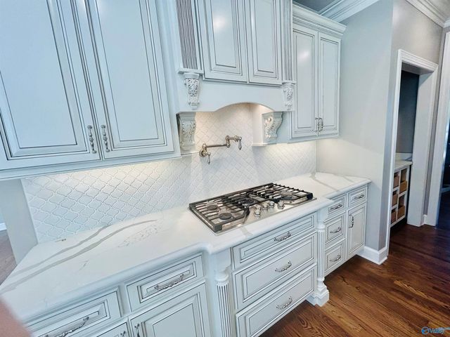 1501 Blackhall Lane, Decatur, AL 35601