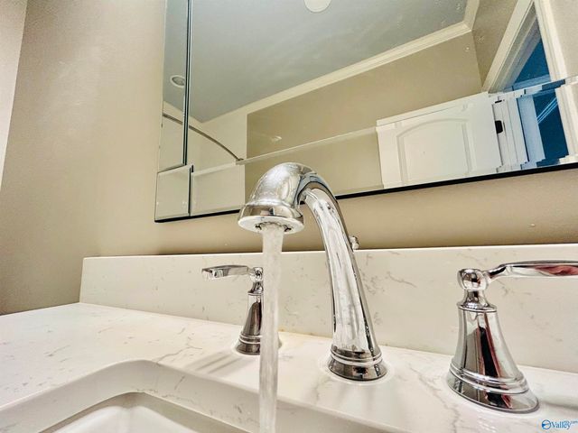 1501 Blackhall Lane, Decatur, AL 35601