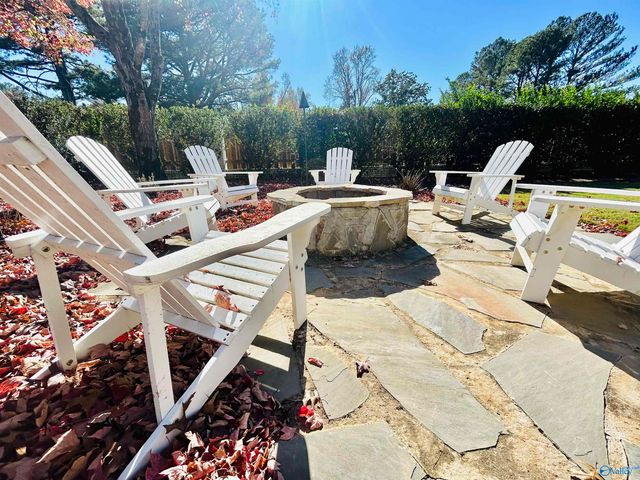 1501 Blackhall Lane, Decatur, AL 35601