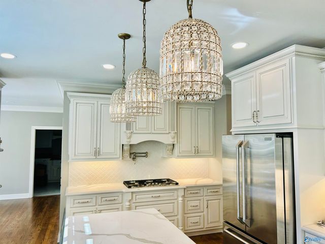 1501 Blackhall Lane, Decatur, AL 35601