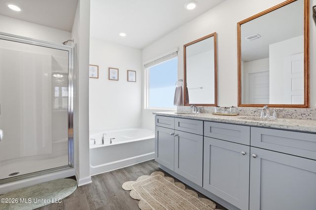 1090 Enclave Circle, Long Beach, MS 39560