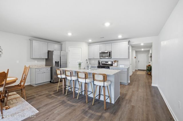 1090 Enclave Circle, Long Beach, MS 39560