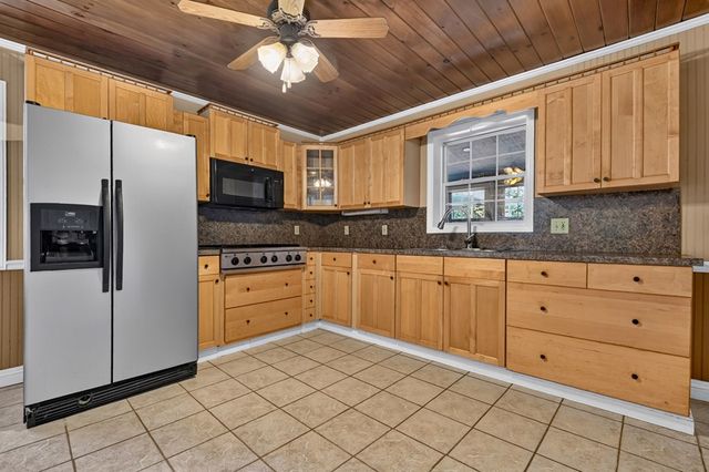 159 Victoria Drive, Blairsville, GA 30512