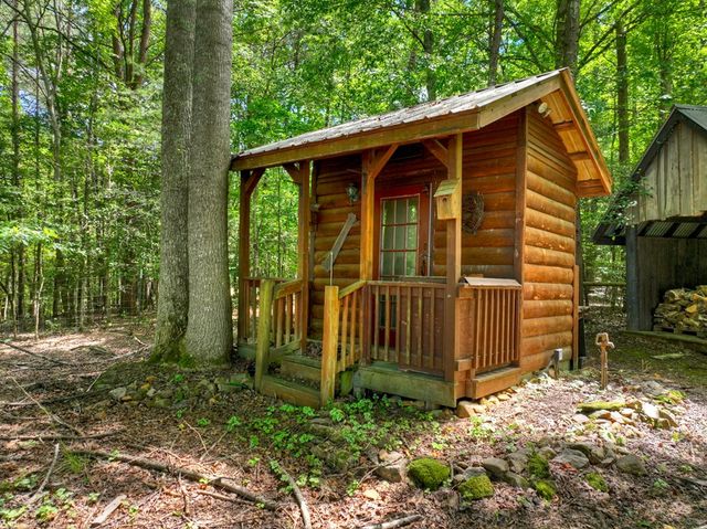 159 Victoria Drive, Blairsville, GA 30512
