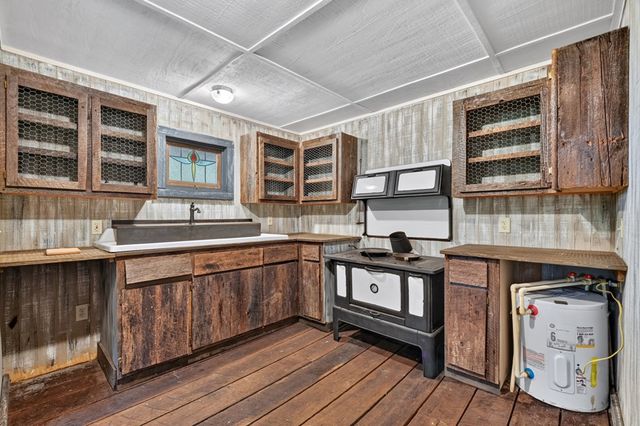 159 Victoria Drive, Blairsville, GA 30512