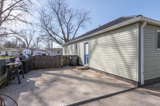 521 N Maple Street, Pittsboro, IN 46167