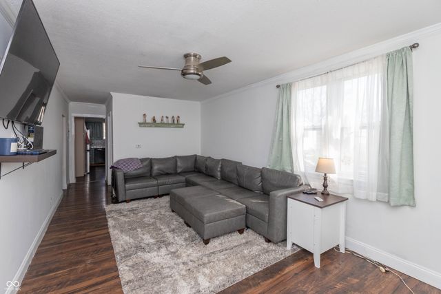 521 N Maple Street, Pittsboro, IN 46167