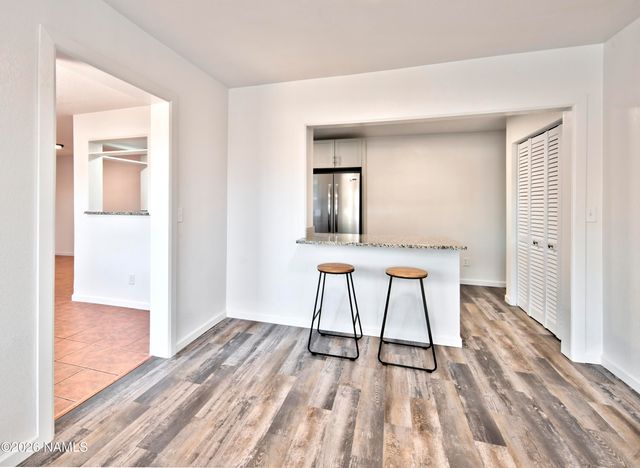 108 E Oak Street, Winslow, AZ 86047