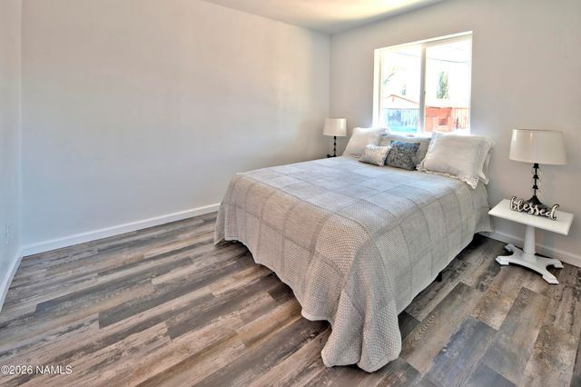 108 E Oak Street, Winslow, AZ 86047