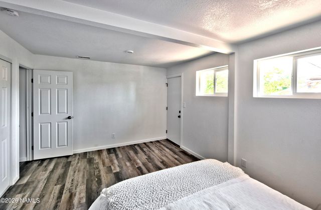 108 E Oak Street, Winslow, AZ 86047