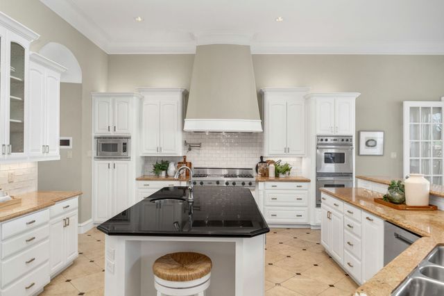 1075 W Dove Road, Southlake, TX 76092