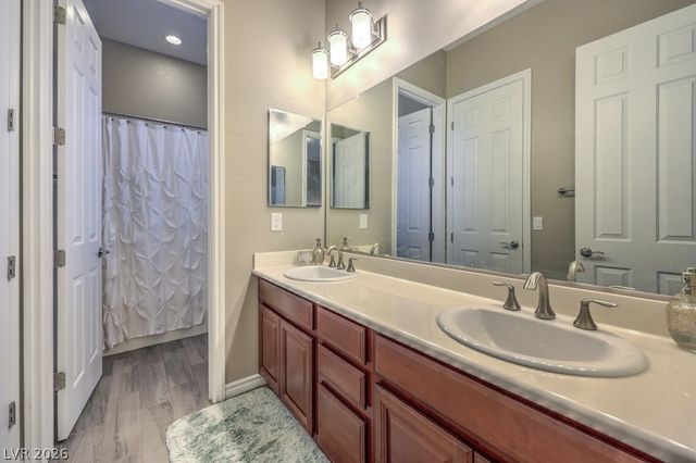 9760 Arch Canyon Court, Las Vegas, NV 89149