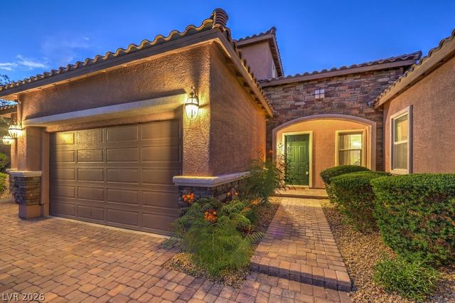 9760 Arch Canyon Court, Las Vegas, NV 89149