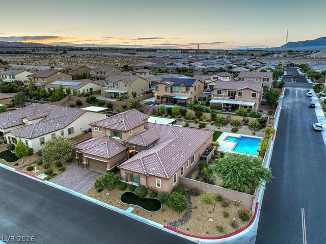 9760 Arch Canyon Court, Las Vegas, NV 89149