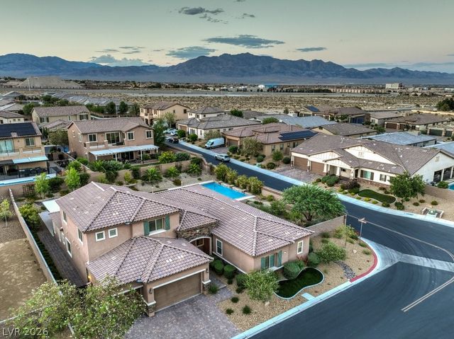 9760 Arch Canyon Court, Las Vegas, NV 89149