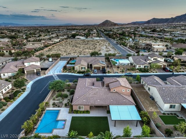 9760 Arch Canyon Court, Las Vegas, NV 89149
