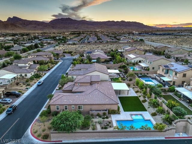 9760 Arch Canyon Court, Las Vegas, NV 89149