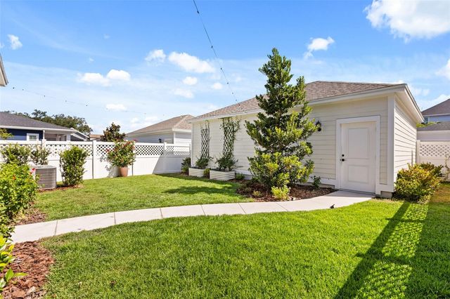150 HAMMOCK PRESERVE LOOP, Oakland, FL 34787