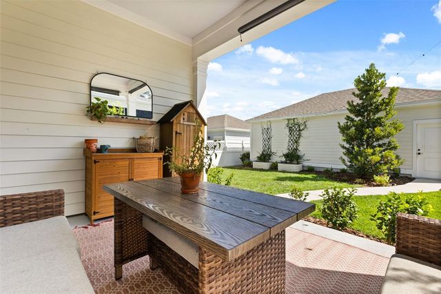 150 HAMMOCK PRESERVE LOOP, Oakland, FL 34787