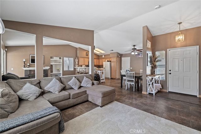 25076 Sansome, Hemet, CA 92544