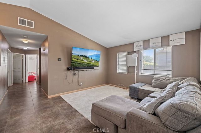 25076 Sansome, Hemet, CA 92544