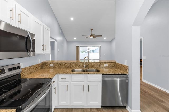 17020 WOODCREST WAY, Clermont, FL 34714