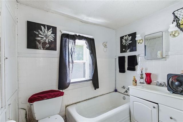 145 N White Avenue, Kansas City, MO 64123