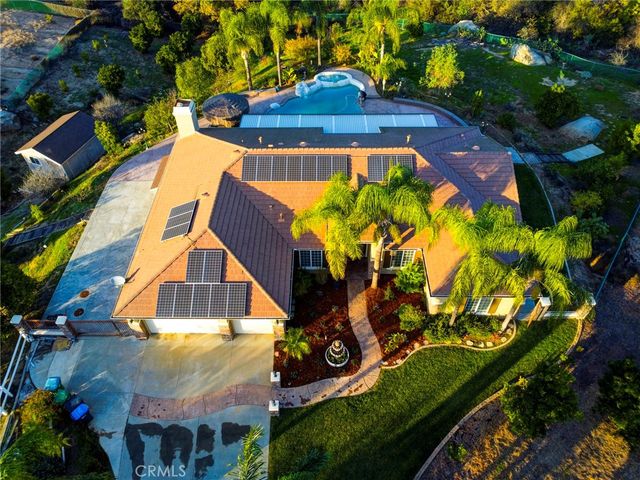 18120 gentian Avenue, Riverside, CA 92508