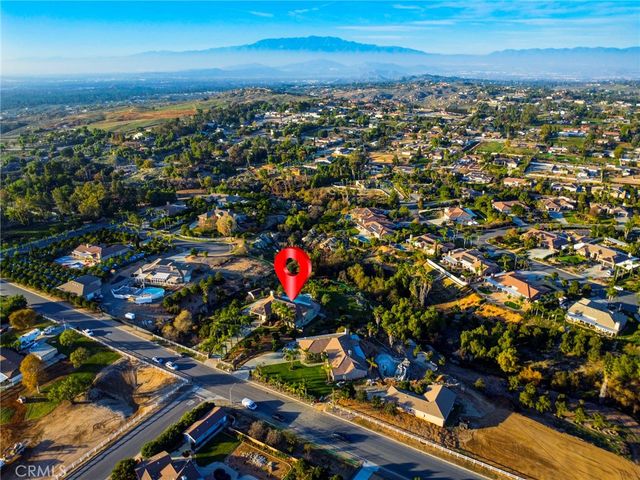 18120 gentian Avenue, Riverside, CA 92508