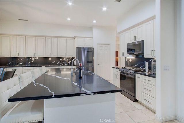 18120 gentian Avenue, Riverside, CA 92508