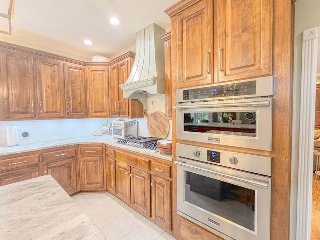 1015 Latti Reese Rd, Hartsville, TN 37074