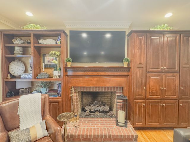 1015 Latti Reese Rd, Hartsville, TN 37074