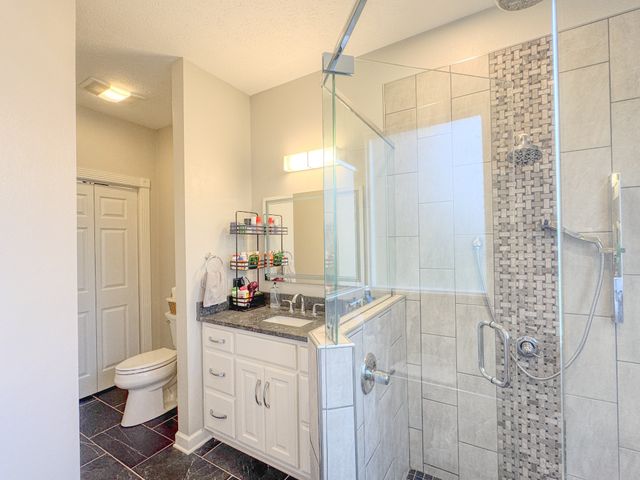1015 Latti Reese Rd, Hartsville, TN 37074