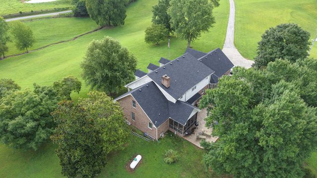 1015 Latti Reese Rd, Hartsville, TN 37074