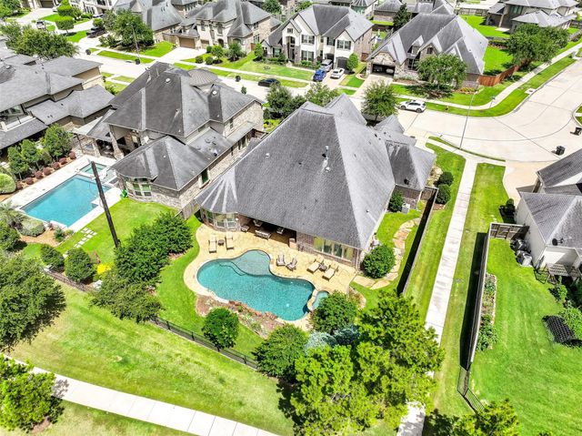 3411 Limestone Sky Court, Houston, TX 77059