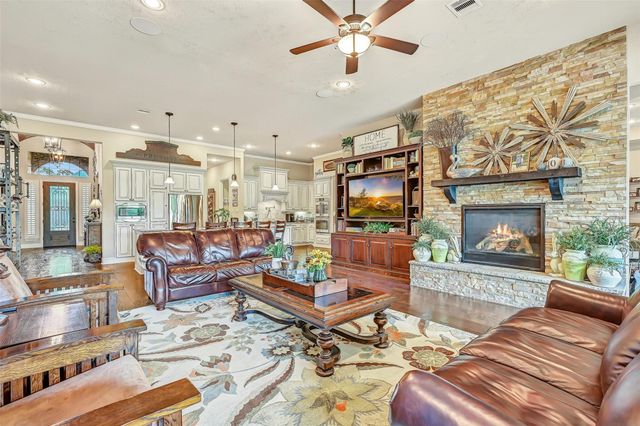 3411 Limestone Sky Court, Houston, TX 77059