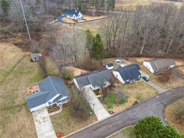 5120 Oak Field Court, Murrayville, GA 30564