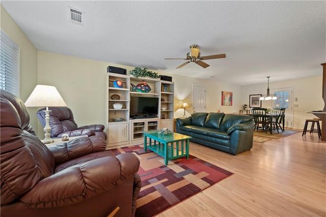 5120 Oak Field Court, Murrayville, GA 30564