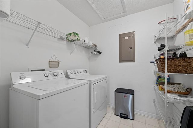 5120 Oak Field Court, Murrayville, GA 30564