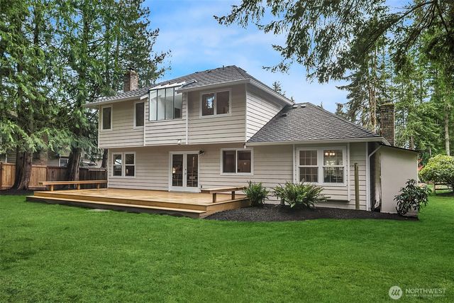 24106 NE 6th Place, Sammamish, WA 98074