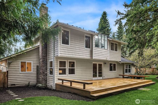 24106 NE 6th Place, Sammamish, WA 98074