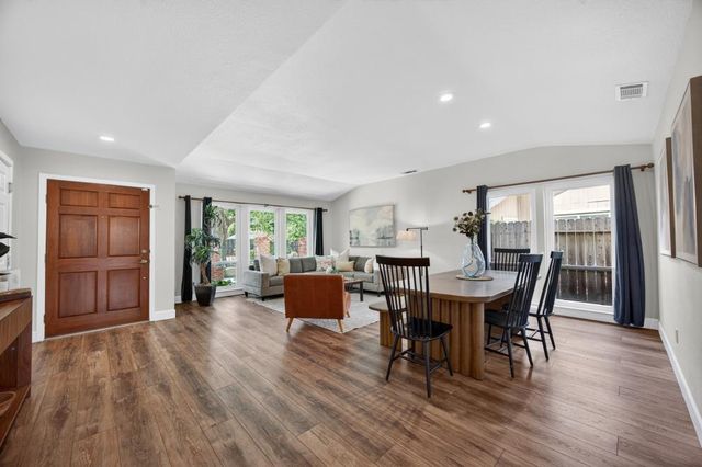 360 Bay River Way, Sacramento, CA 95831