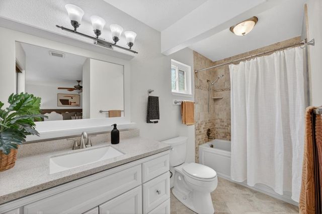 360 Bay River Way, Sacramento, CA 95831