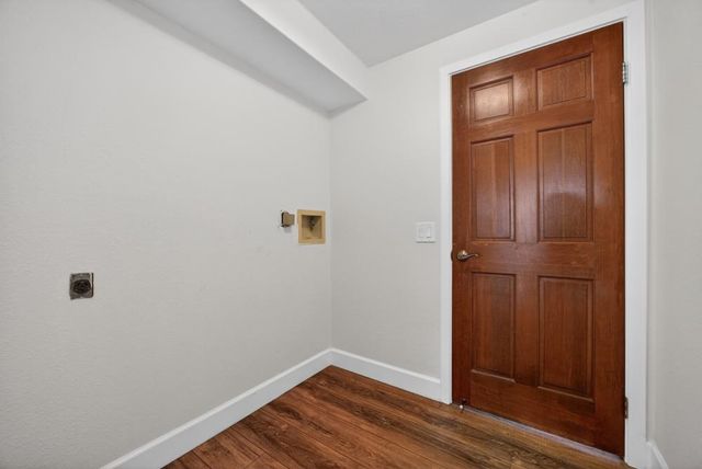 360 Bay River Way, Sacramento, CA 95831