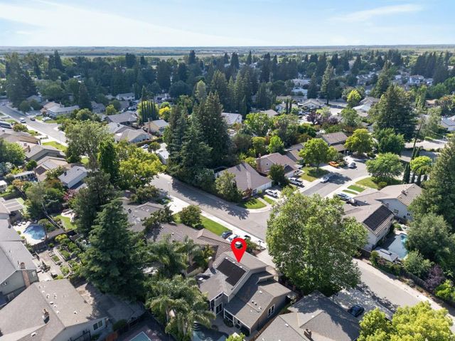 360 Bay River Way, Sacramento, CA 95831