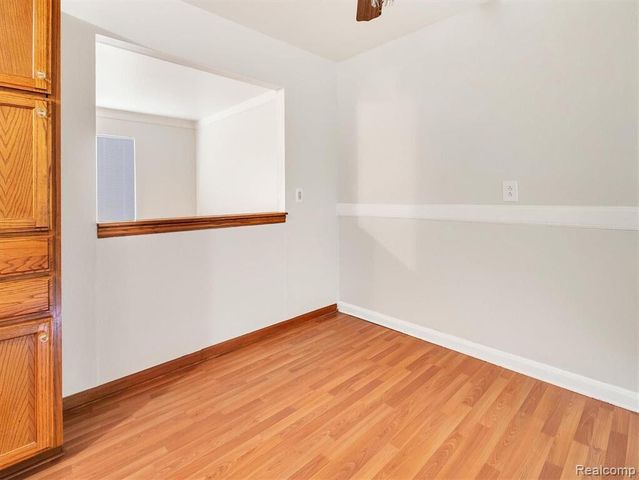 32760 Hiveley, Westland, MI 48186