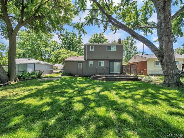 32760 Hiveley, Westland, MI 48186