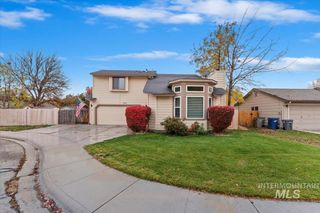 909 E Richmond Ct, Boise, ID 83706