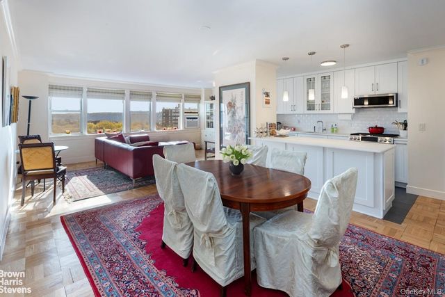 4525 Henry Hudson Parkway 1001, Bronx, NY 10471